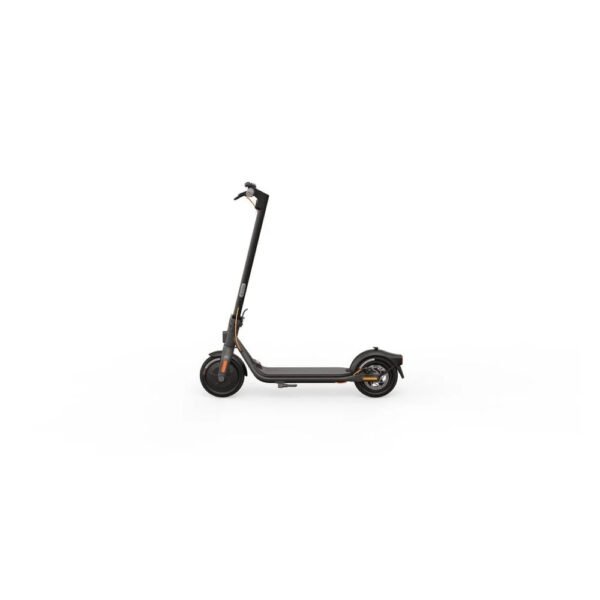 SEGWAY-NINEBOT KICKSCOOTER F30D, 10 Zoll, 20 km/h, 120 kg Tragkraft